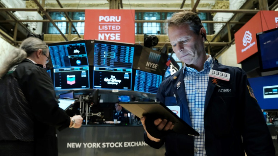 Wall Street finit dans le vert, 5ème séance de hausse consécutive pour le Dow Jones