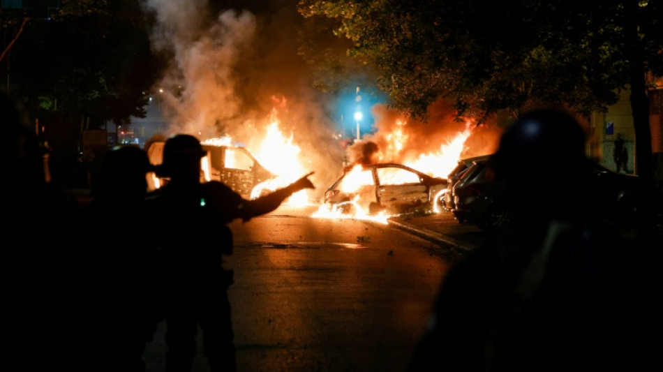 Mort de Nahel: marche blanche jeudi après deux nuits de violences