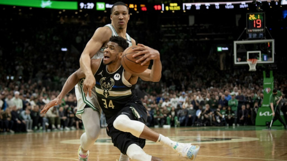 Bucks rally to push Celtics to brink, Grizzlies maul Warriors