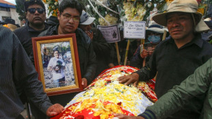 Peru protesters mourn their dead as clashes continue