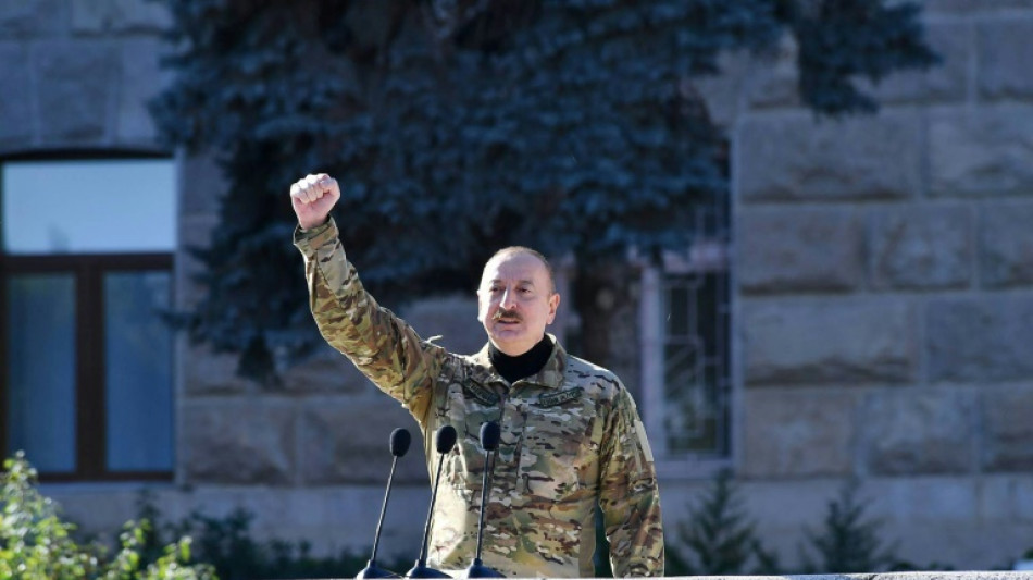 Parade militaire de l'Azerbaïdjan dans la capitale du Haut-Karabakh