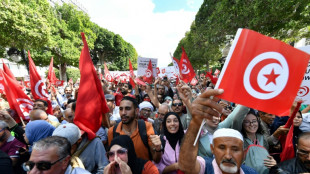 Des milliers de manifestants à Tunis contre le président Saied et la crise économique