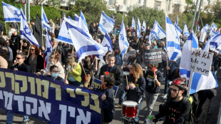 Marée bleu-blanc à Jérusalem contre la réforme de la justice