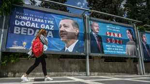 La Turquie, divisée, choisit son président 