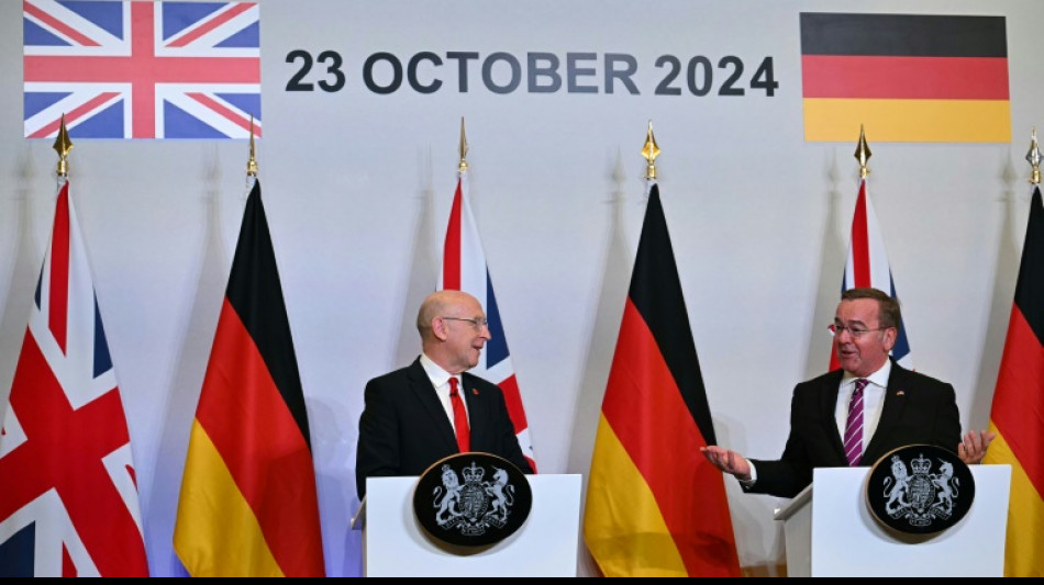 Londres et Berlin signent un accord de défense "historique" et envoient un message à Poutine