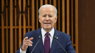 Biden, "grand ami" du Canada, y annonce un accord sur l'immigration