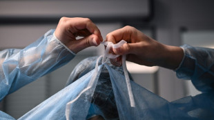 A l'hôpital, les femmes médecins se heurtent encore au "plafond de verre"