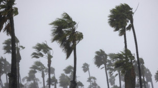 Un muerto, inundaciones y masivos cortes de electricidad por tormenta en California