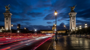 L'interdiction du trafic de transit dans le centre de Paris reportée à 2024