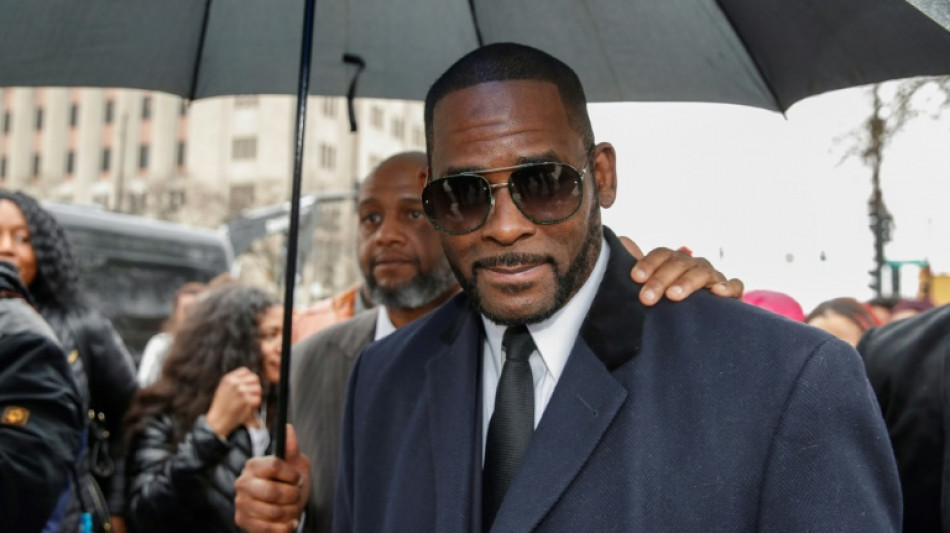 R. Kelly in weiterem Prozess wegen Kinderpornografie schuldig gesprochen