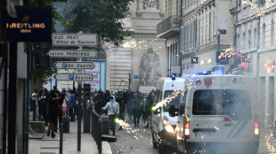 Décès d'un homme en marge des émeutes à Marseille: cinq policiers en garde à vue