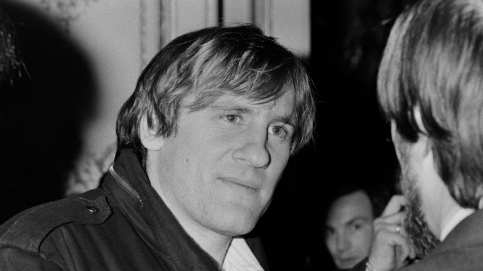 La justicia francesa investiga la muerte de una actriz que acusó a Depardieu de agresiones sexuales