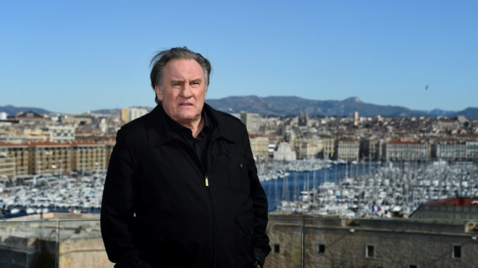 Depardieu: célébrités en soutien, associations et féministes scandalisées