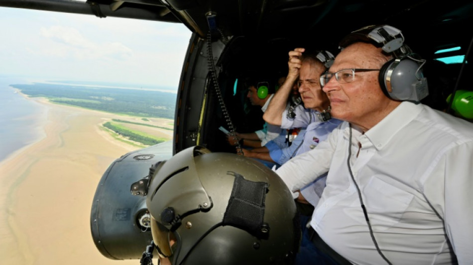 Comitiva do governo visita Manaus e anuncia medidas contra seca extrema