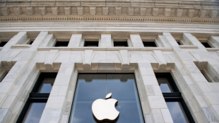 Etats-Unis: victoire pour le premier syndicat dans un magasin Apple  