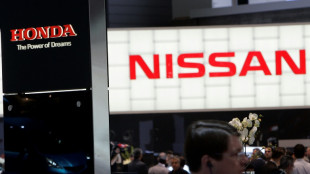 Japanese carmakers Honda, Nissan in preliminary merger talks: reports