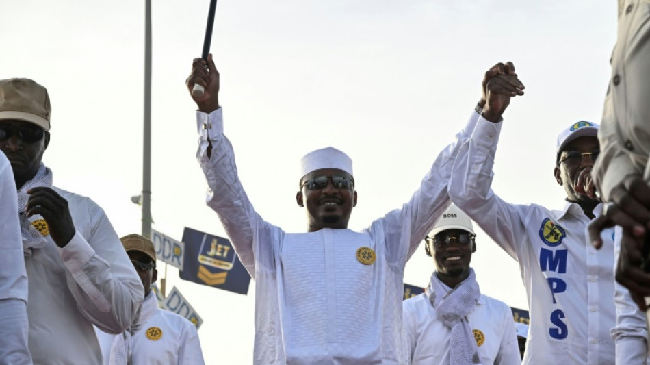 Présidentielle au Tchad: le président et son Premier ministre chacun certain de l'emporter