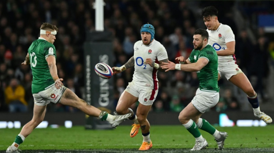 England's Nowell hopes  scrum switch just a temporary measure