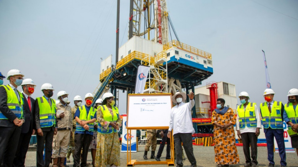 Uganda launches first oil drilling programme