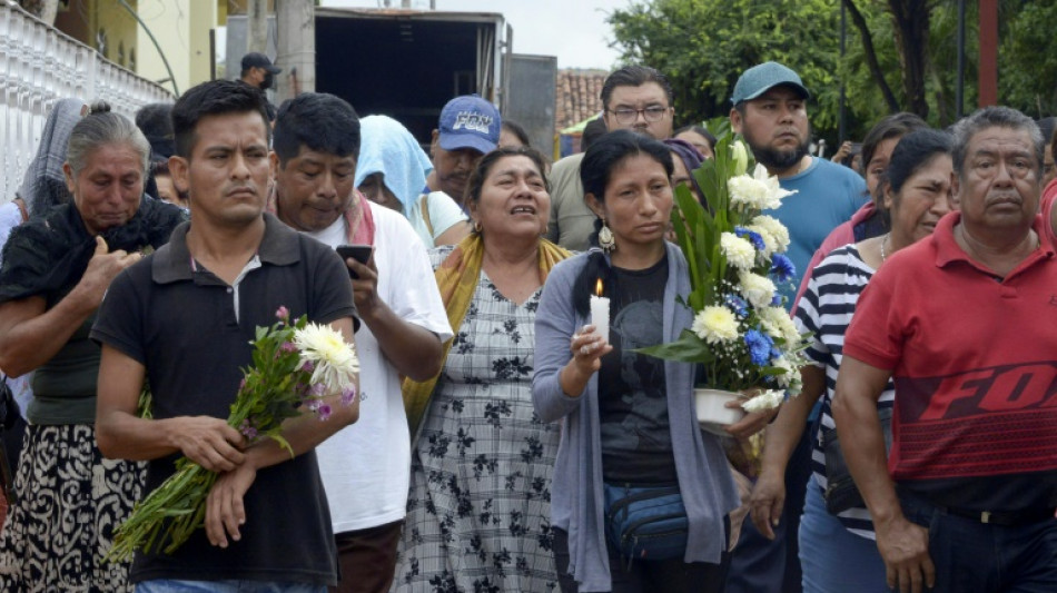 Massacre au Mexique: 20 morts dont un élu dans l'attaque d'un commando