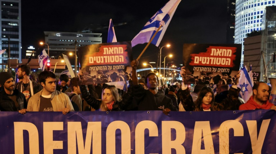 Des milliers de manifestants anti-Netanyahu à Tel-Aviv

