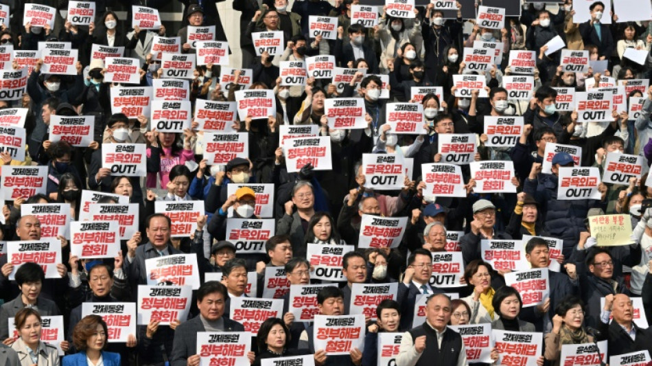 Corée du Sud: des victimes de travail forcé au Japon fustigent le plan d'indemnisation de Séoul 