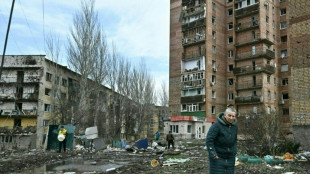 Six killed in 'massive attack' in east Ukraine 