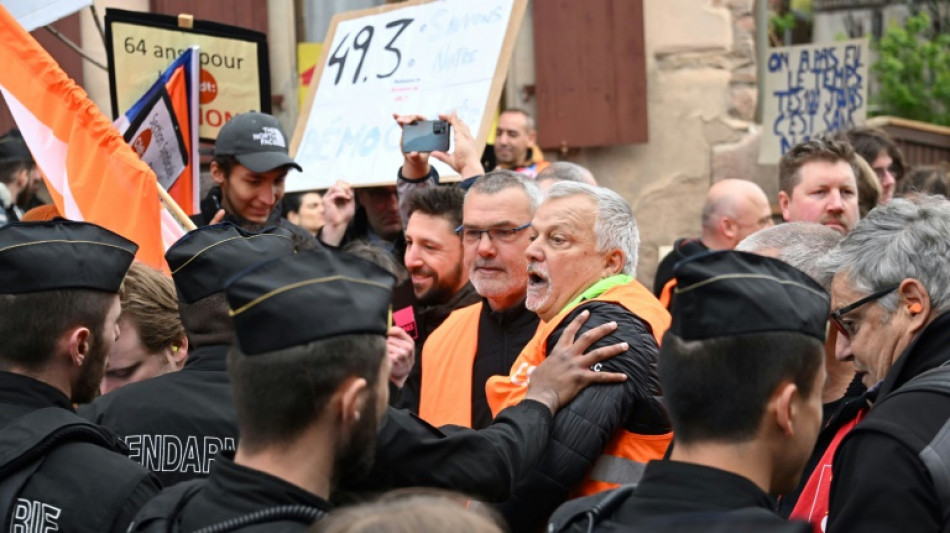 Pan-bashing protesters to greet Macron as he hits the road