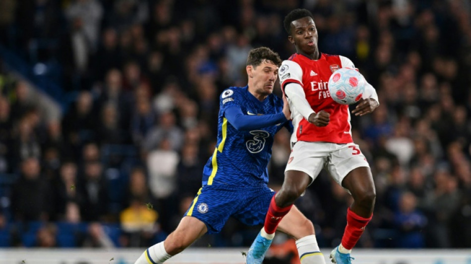 Nketiah double sinks Chelsea as Arsenal boost top-four bid