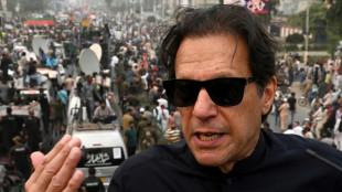 Arrest hinders Imran Khan's path to second Pakistan innings