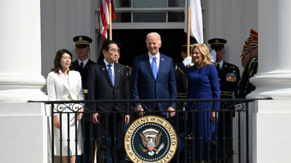 Biden célèbre une amitié "florissante" avec le Premier ministre japonais Kishida