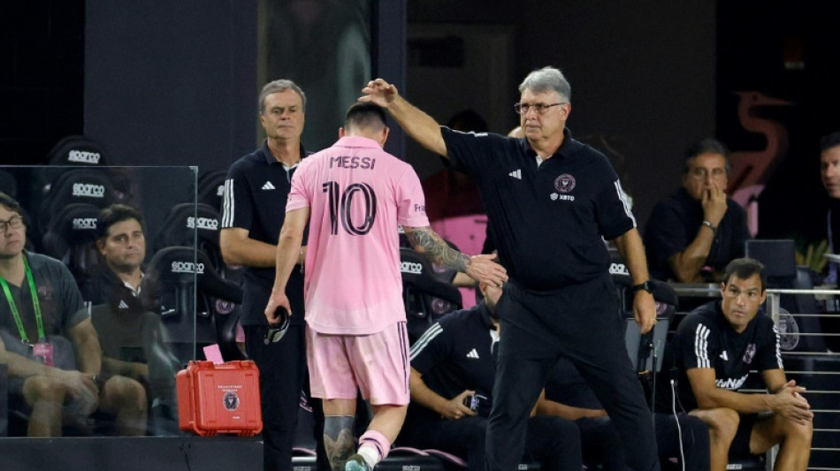 Inter Miami goleia Toronto (4-0) mas Messi é substituído no 1º tempo e preocupa