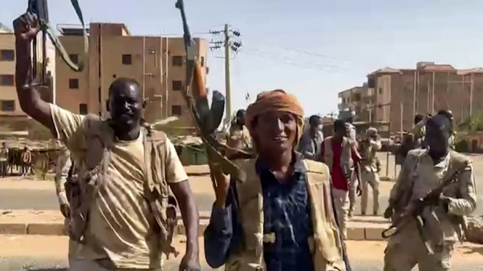 Renewed air strikes hit Khartoum as clock ticks down on Sudan truce