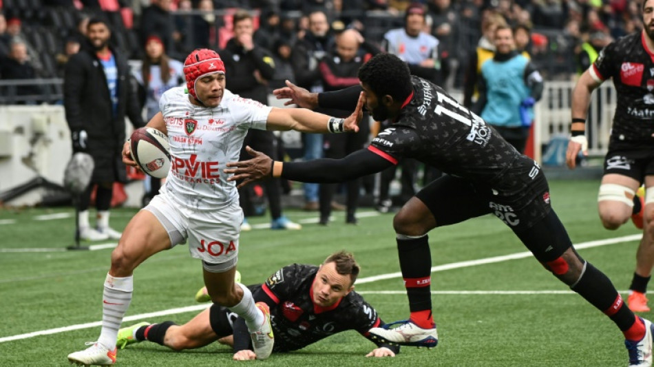 Toulon suffer blow as Kolbe sidelined with broken thumb