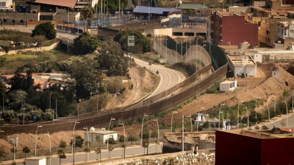 Más de 100 heridos en primer salto multitudinario de la frontera desde deshielo Madrid-Rabat