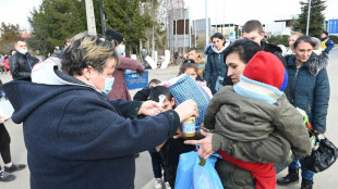 La Hongrie d'Orban accueille les réfugiés ukrainiens à bras ouverts