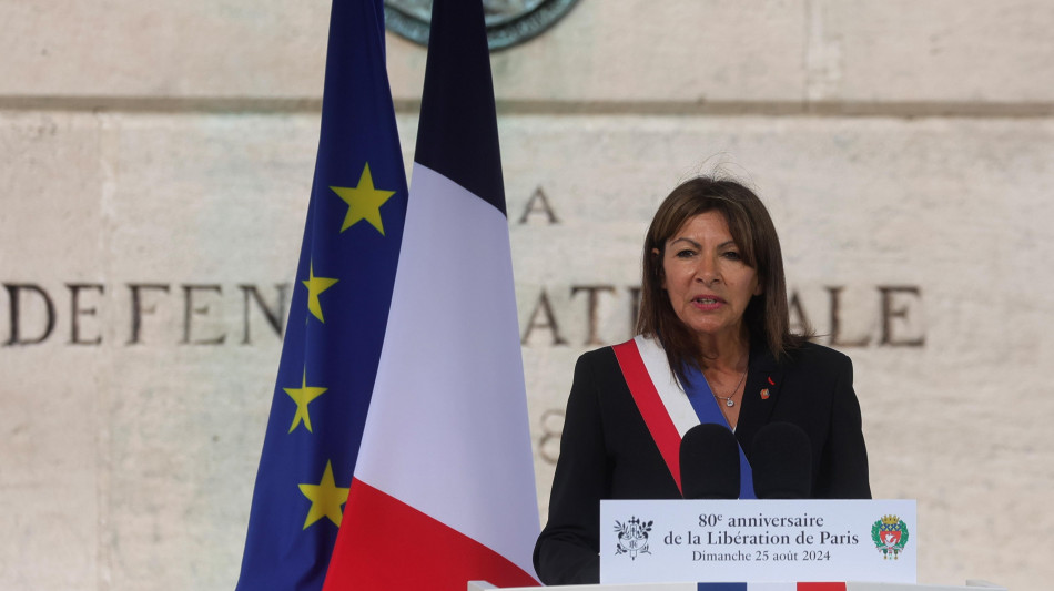 Francia, sindaco di Parigi Anne Hidalgo non si ricandiderà