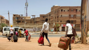 UN urges $3 bn aid for Sudan and refugees 