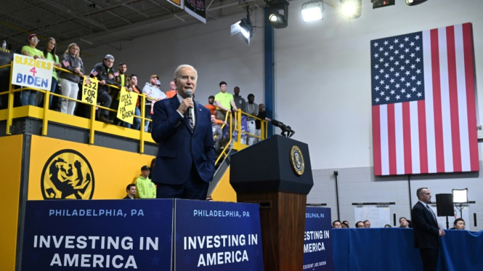 Biden dévoile un budget aux allures de programme de campagne