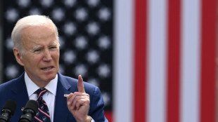 Biden dice que mayoría en EEUU está "en contra" de poseer rifles de asalto