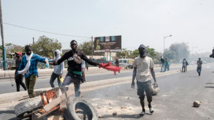 Senegal court hands opposition leader suspended term