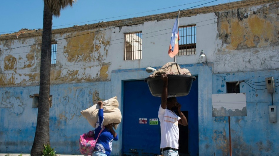 Des gangs attaquent l'académie de police de Port-au-Prince