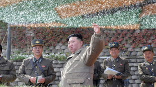 La Corée du Nord teste deux missiles de croisière en présence de Kim Jong Un