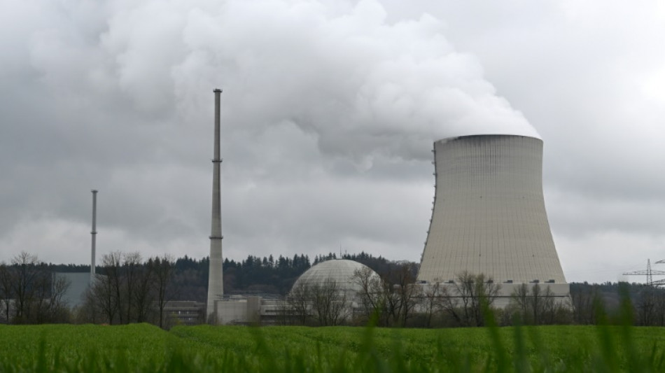 Fermeture controversée des dernières centrales nucléaires en Allemagne