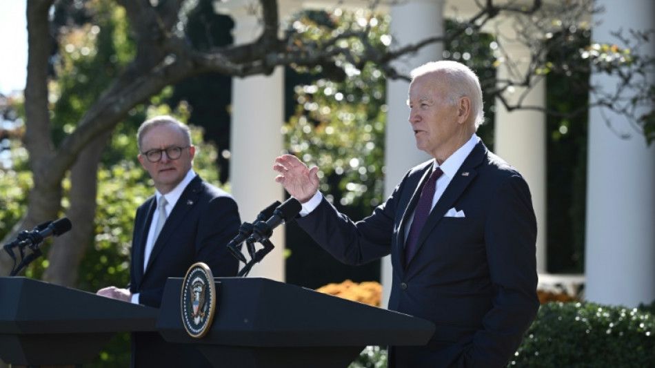 Biden salue l'alliance avec l'Australie, met en garde Pékin