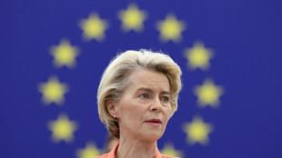 A l'approche des élections, von der Leyen promet un Pacte vert "équitable" 
