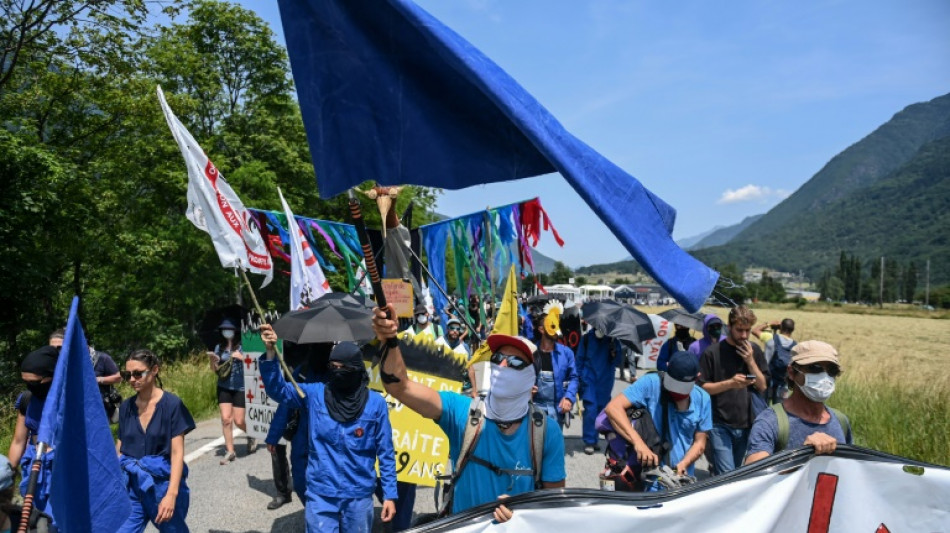 Chantier du Lyon-Turin: 3.000 à 5000 manifestants, brèves échauffourées 