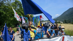 Grande manifestation en Savoie contre le chantier du Lyon-Turin 