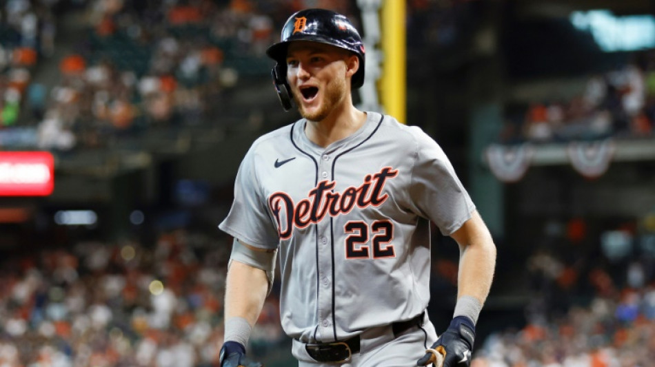 Tigers sweep Astros to advance in MLB playoffs