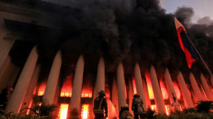 Fire destroys historic Philippine post office building